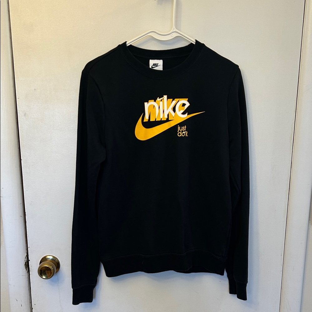 Nike Women’s Sweatshirt Black XS